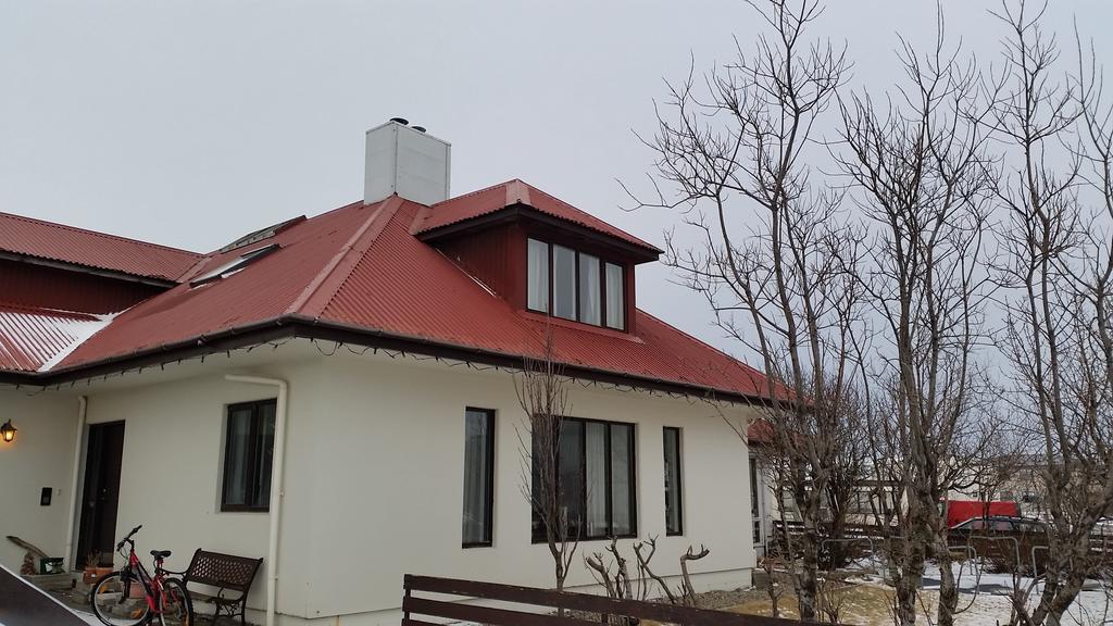 Apotek Guesthouse Hofn Ngoại thất bức ảnh