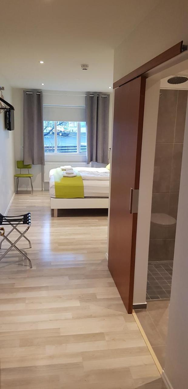 Apotek Guesthouse Hofn Ngoại thất bức ảnh