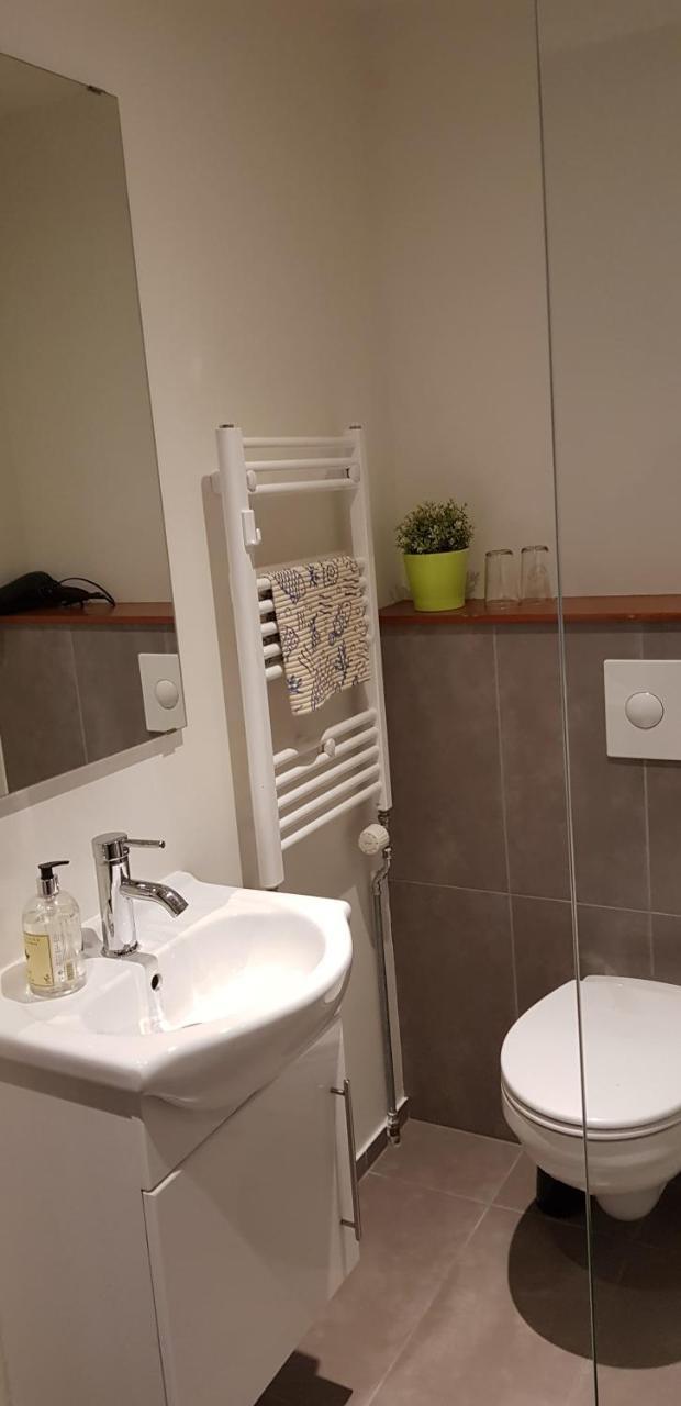Apotek Guesthouse Hofn Ngoại thất bức ảnh