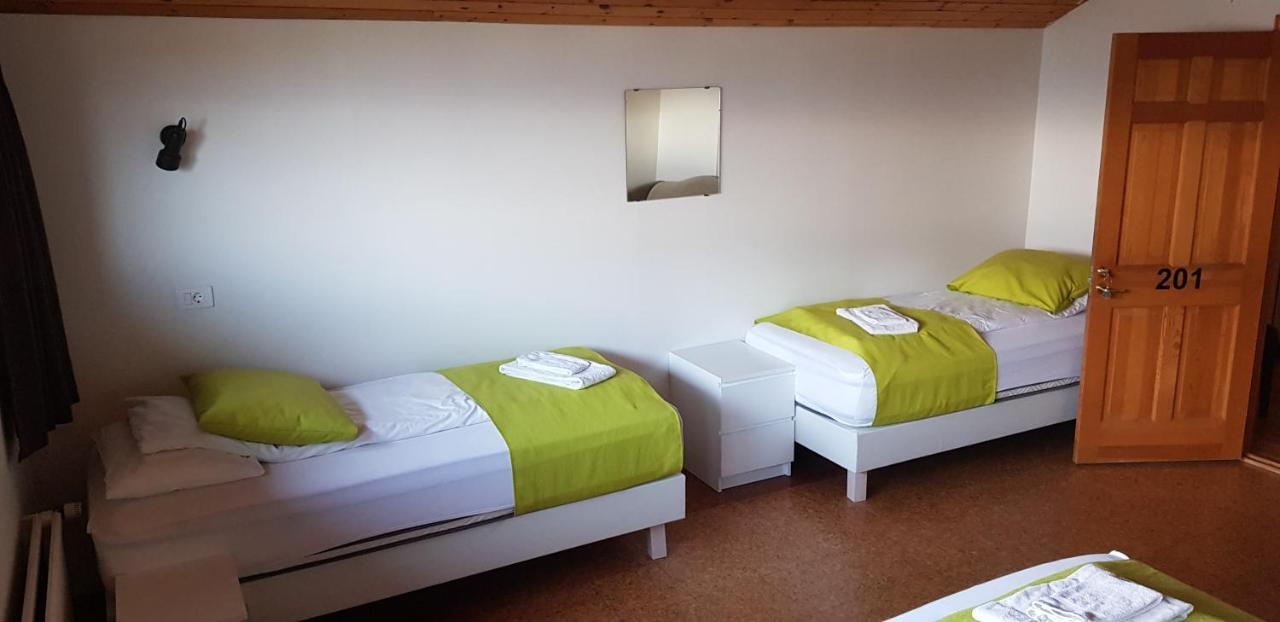 Apotek Guesthouse Hofn Ngoại thất bức ảnh