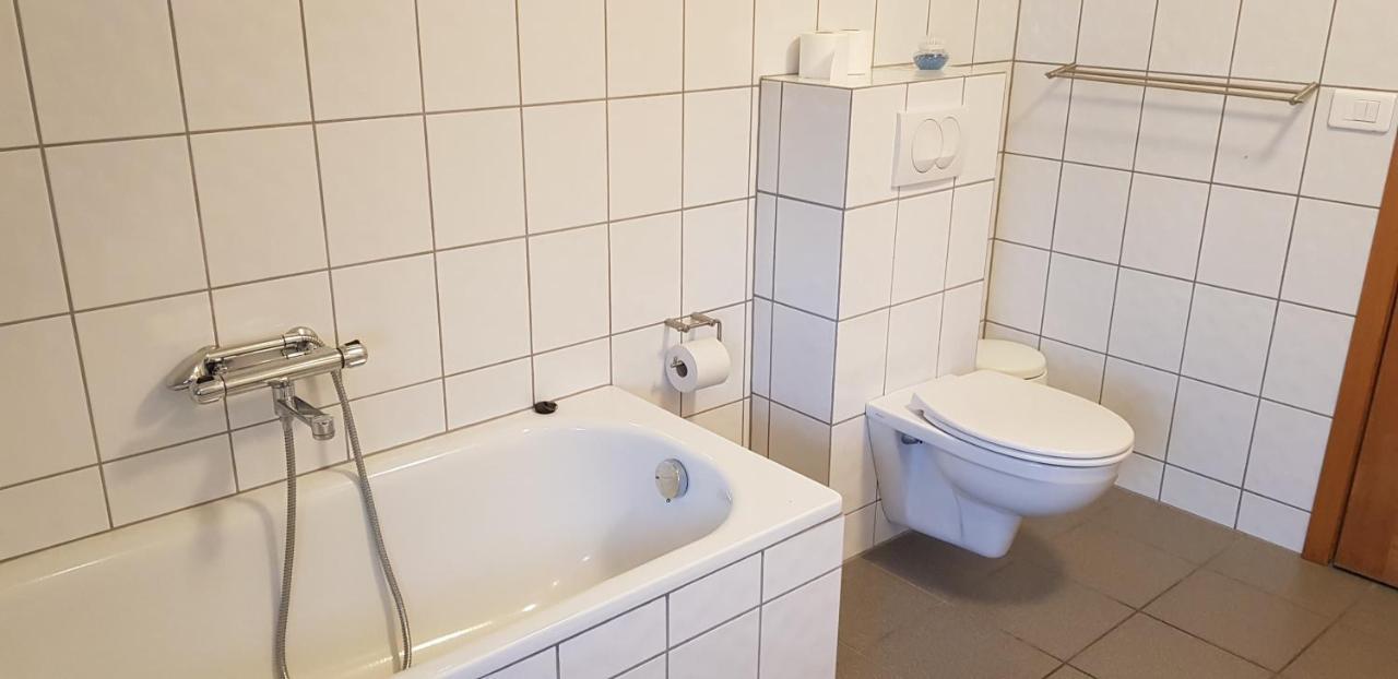 Apotek Guesthouse Hofn Ngoại thất bức ảnh