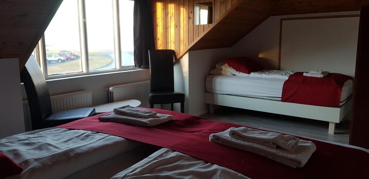 Apotek Guesthouse Hofn Ngoại thất bức ảnh