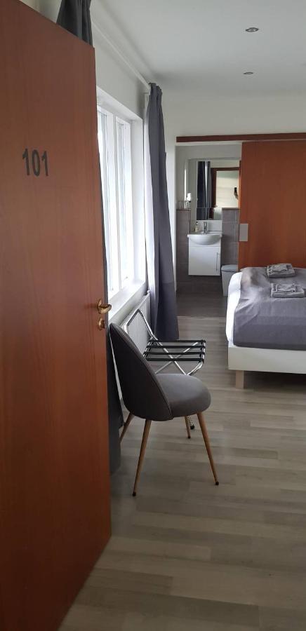 Apotek Guesthouse Hofn Ngoại thất bức ảnh